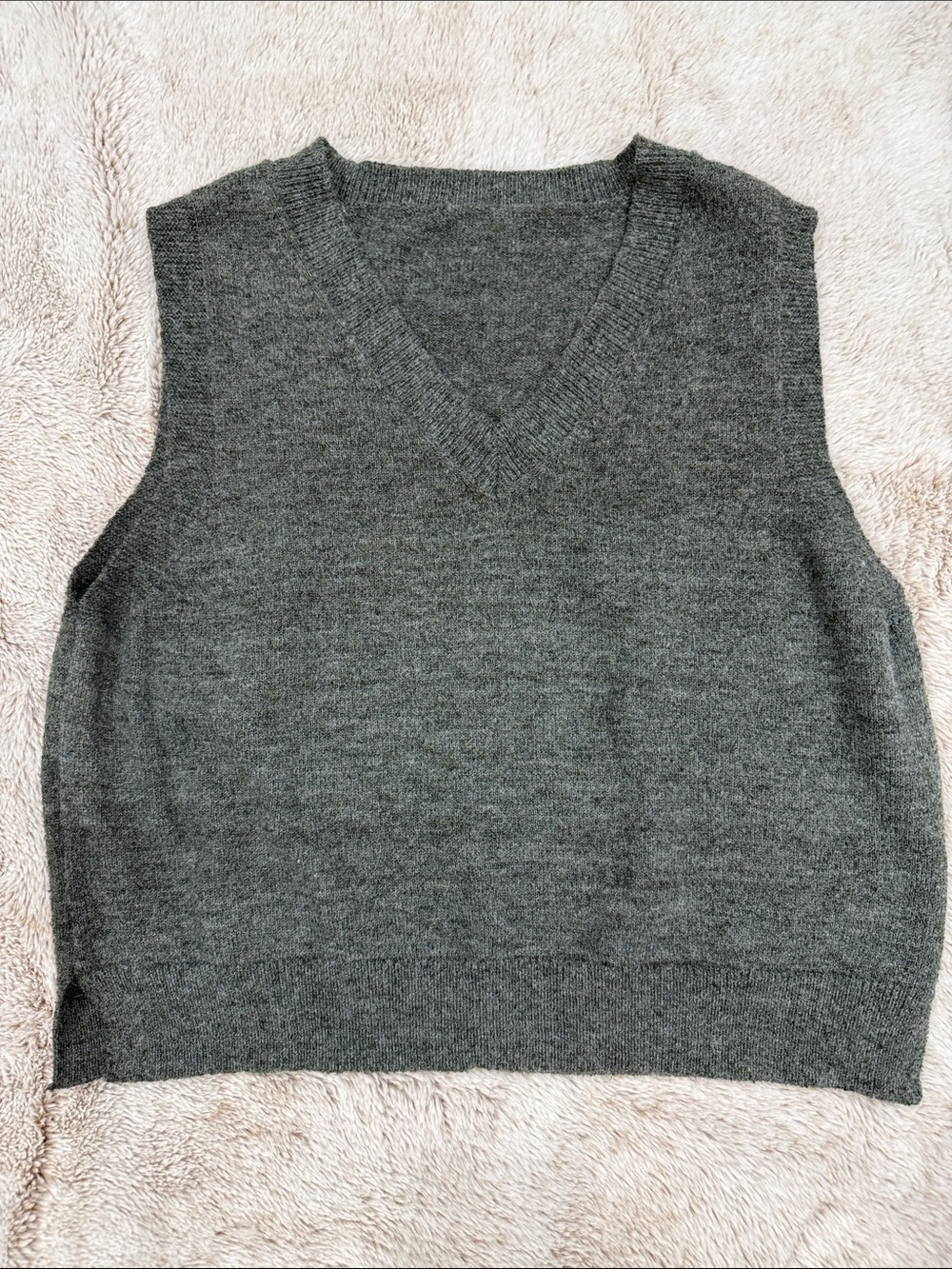 Soft V-Neck Sleeveless Sweater Vest in Gray